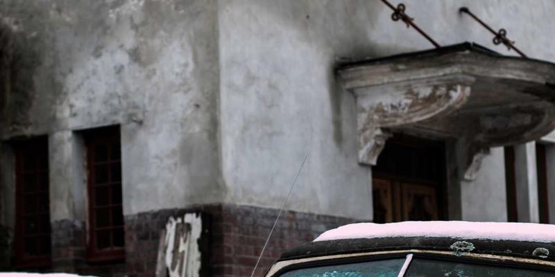 从灵感到杰作：在文学社区中精进现代诗歌创作的五大核心技巧